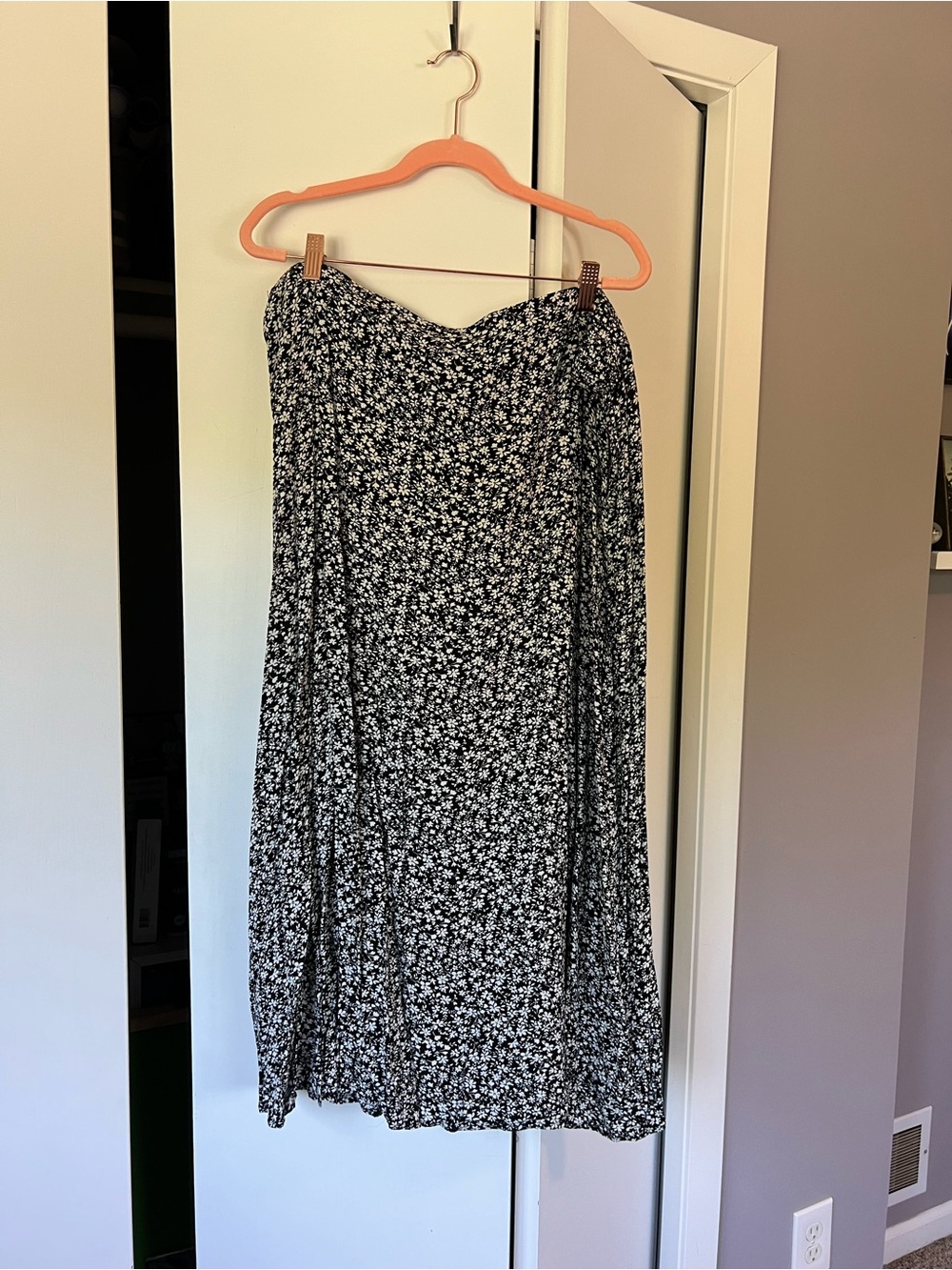 Shein Black Ditsy Floral Maxi Skirt With Leg Slit